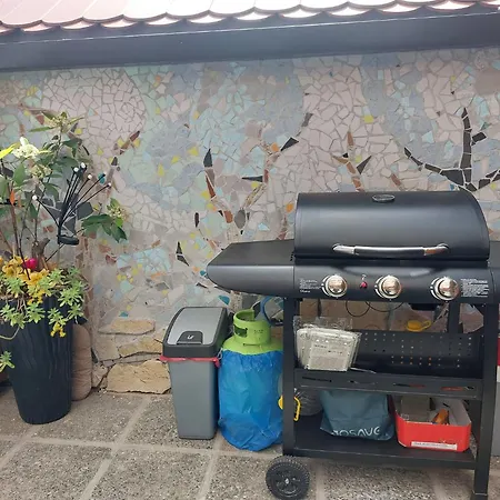 Miabella House - 2 Bedrooms And Terrace Holiday home