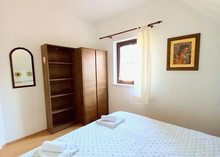 Miabella House - 2 Bedrooms And Terrace